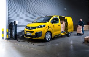 Noul Opel Vivaro-e „International Van of the Year 2021”