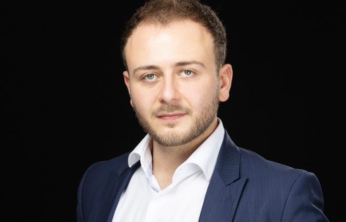 Darius Madadi CEO al Rădăcini Auto